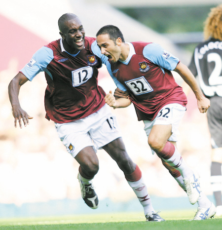 克罗斯评历史最佳11人：C罗左边锋，梅西前腰，马尔蒂尼入选