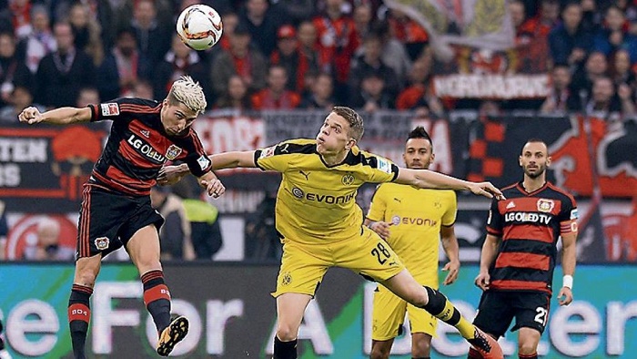 澎湃：泰州开建“苏超”冠军奖杯打卡点，预计12月上旬亮相