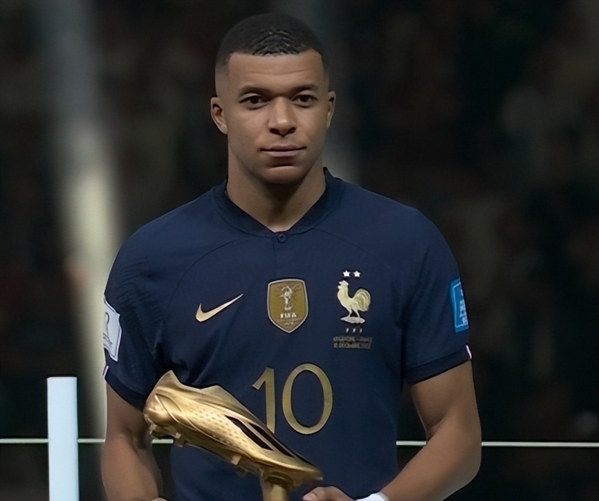 诺伊尔：今天我们有些运气不佳，这是一场信念的胜利