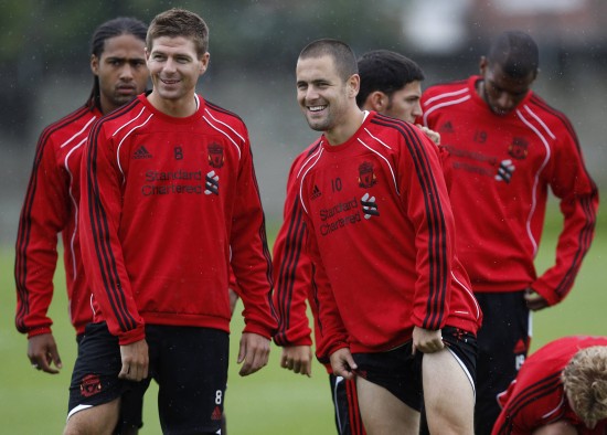 湖人vs猛龙首发：里夫斯搭档詹皇PK英格拉姆&巴恩斯