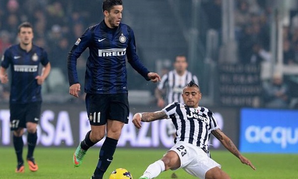 西媒：维尼修斯6场欧冠451分钟0进球，连续11场陷球荒