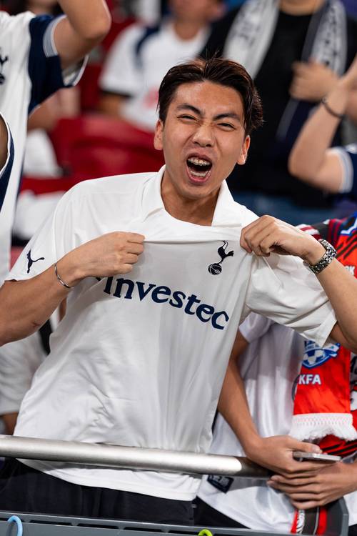 邓加：巴西球员和欧洲球员是不一样的，他们总想上场踢球